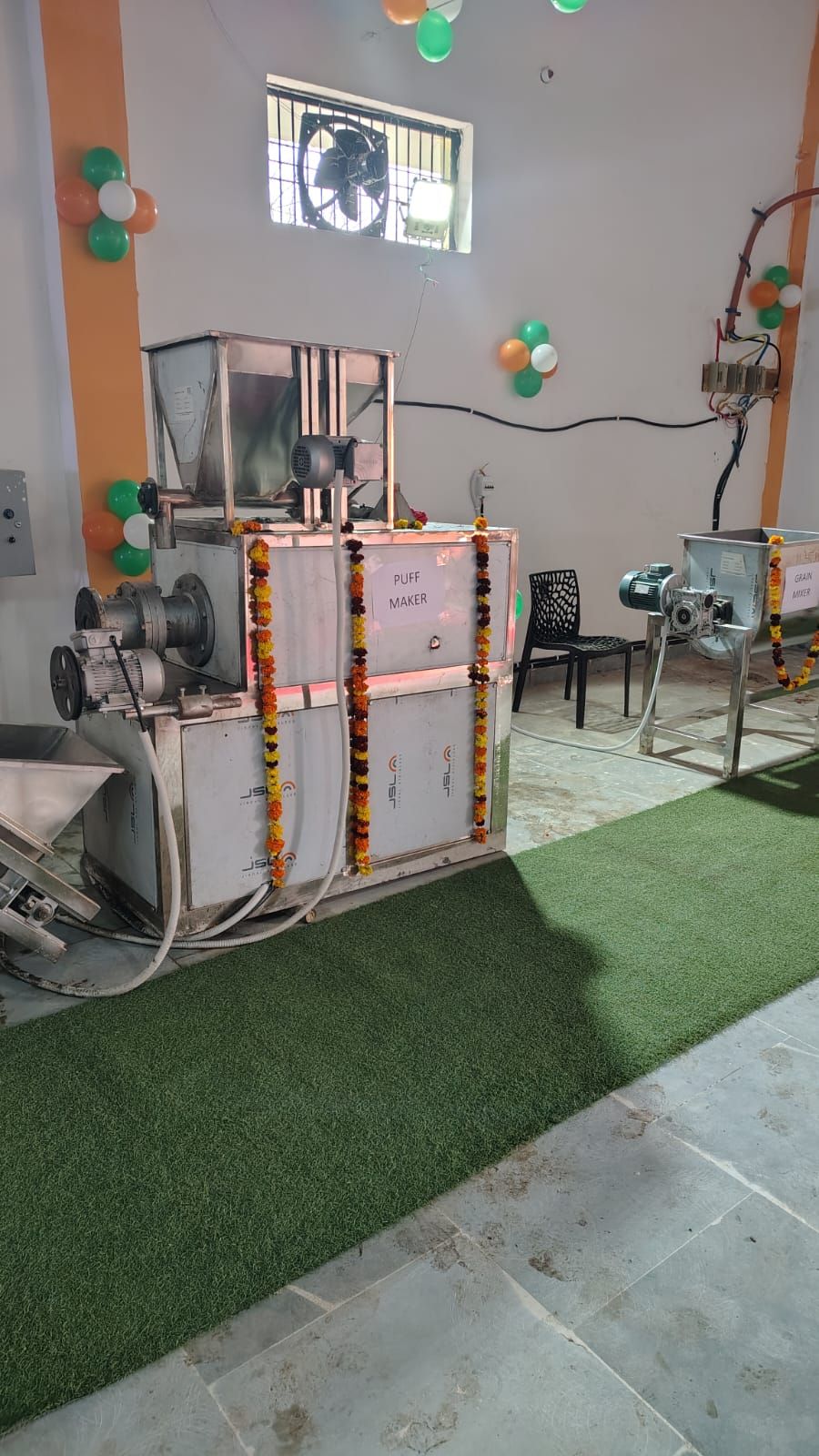 Puff maker and grain maker machine